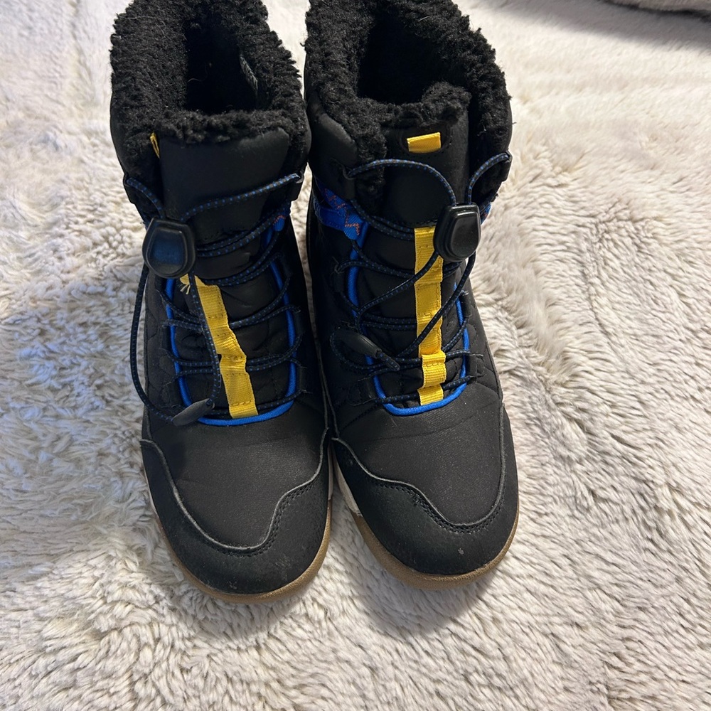 Merrell Kids Black and Blue Rain & Snow Boots size 4 - Picture 4 of 9